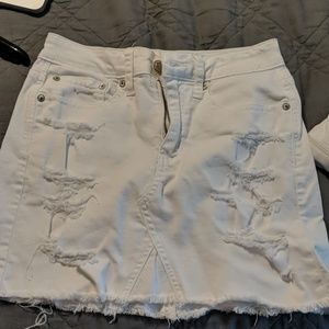 American Eagle white high rise skirt
